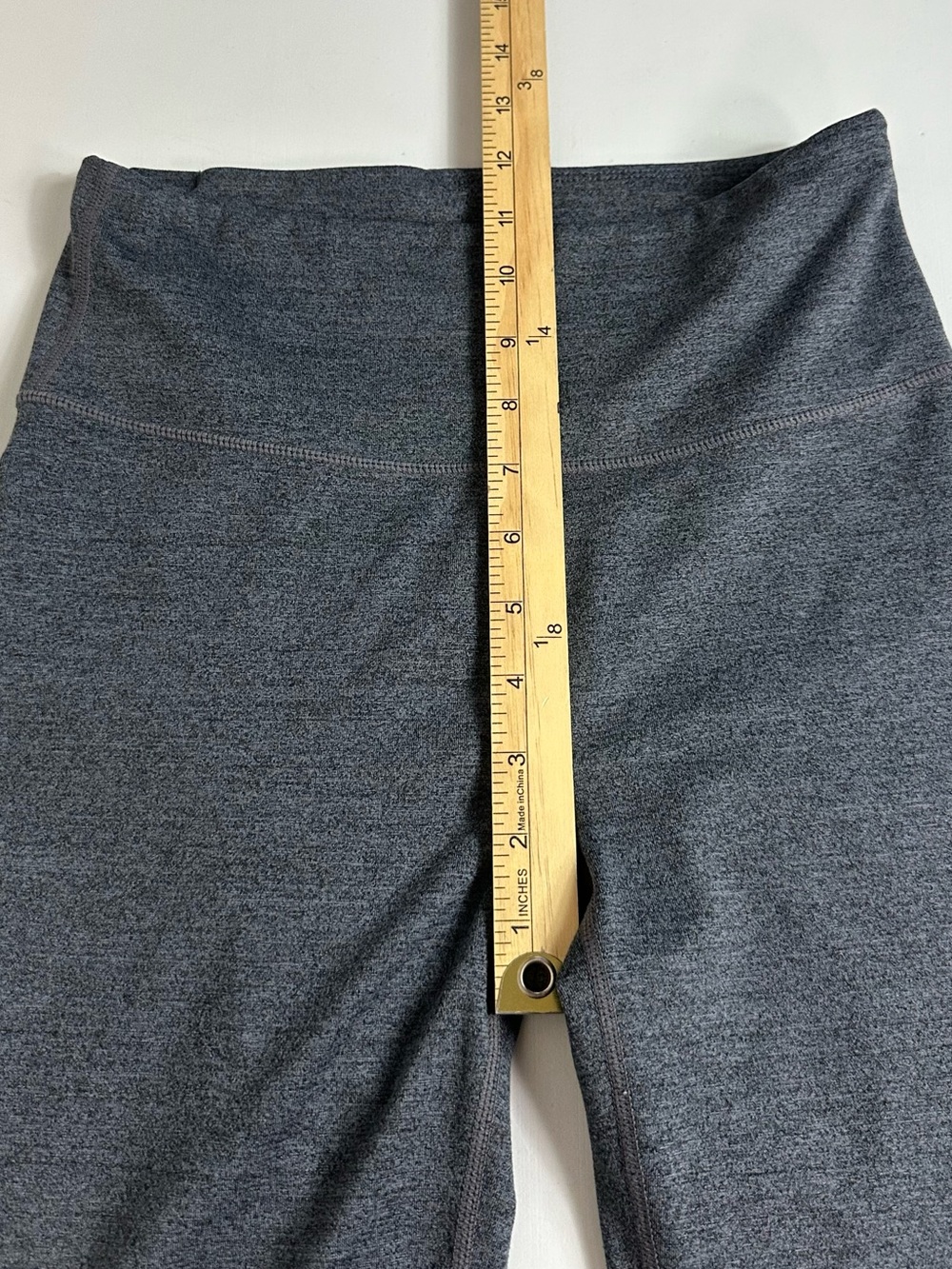 Lilly Pulitzer Luxletic Weekender High Rise Leggings Gray Metallic Print Size S - Picture 7 of 11